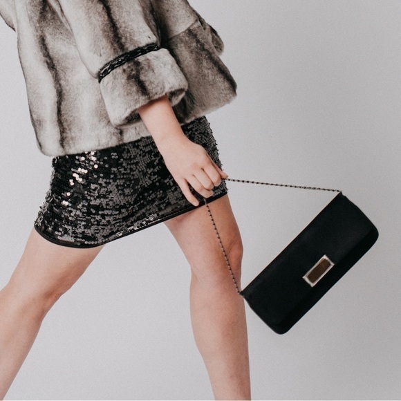 Aldo black satin large clutch with mirror detail. Smoke silver chain - Picture 4 of 10